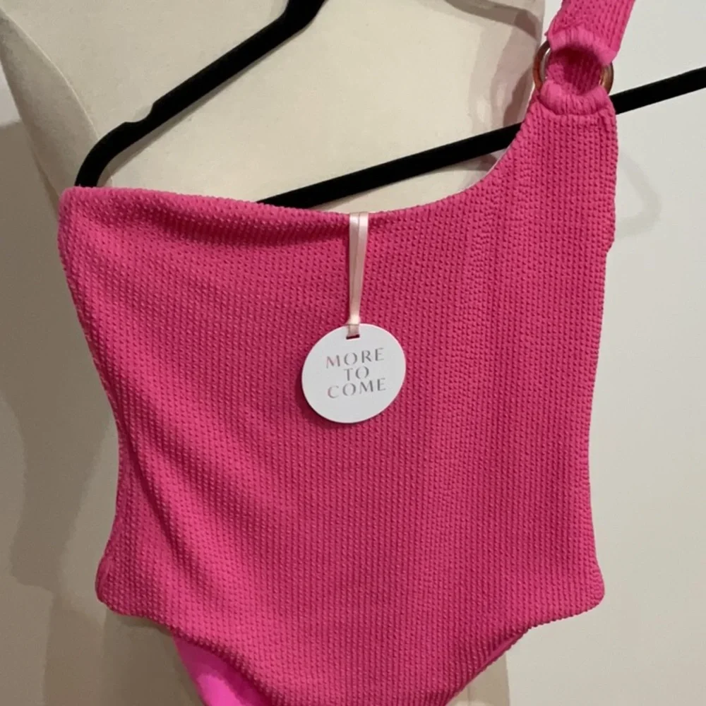 One-Shoulder Pink Women’s Swimsuit